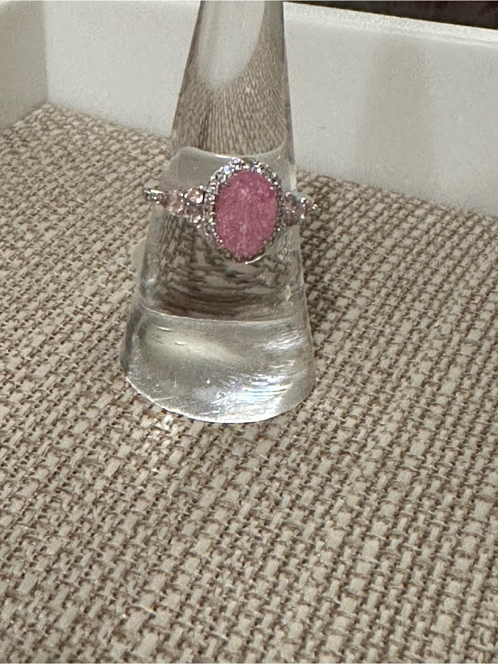 Make it Count Gorgeous RBP7472 Rhodium Pink Ice Crystal size 8